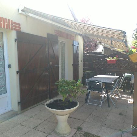 Les Guernazelles Apartment Bracieux Exterior photo
